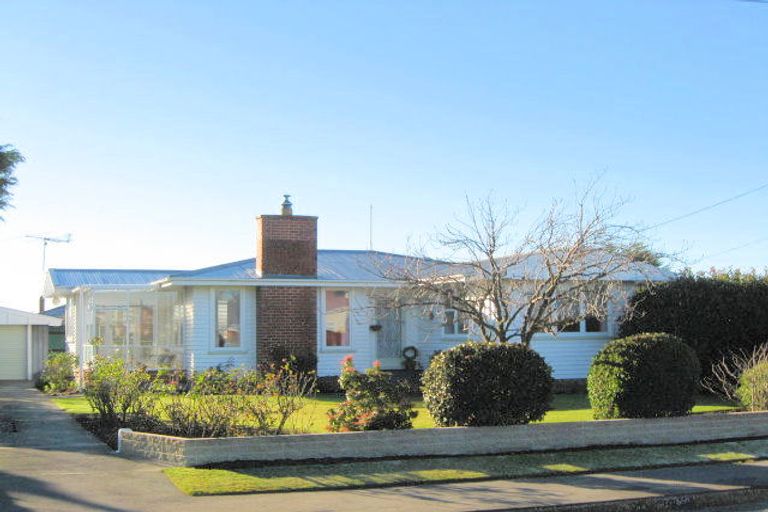 Photo of property in 14 Finsbury Street, Islington, Christchurch, 8042