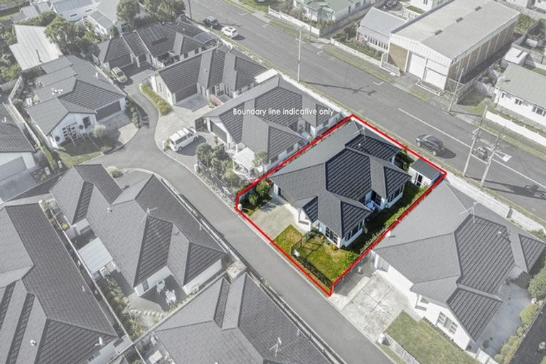 Photo of property in 4 Sawyers Way, New Plymouth, 4310