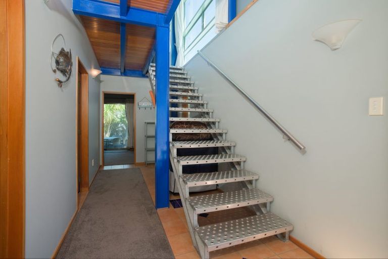 Photo of property in 13 Kotare Place, South Bay, Kaikoura, 7300