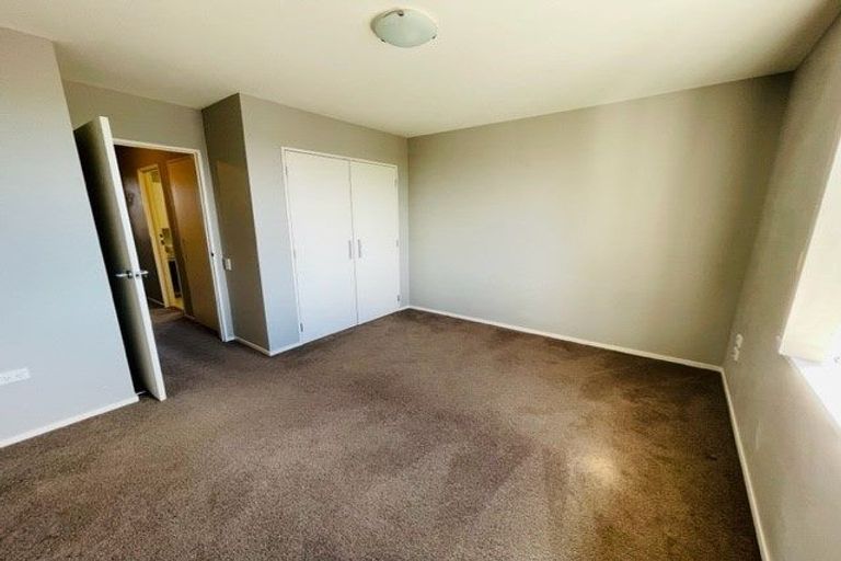 Photo of property in 1/47 Haven Drive, East Tamaki, Auckland, 2013