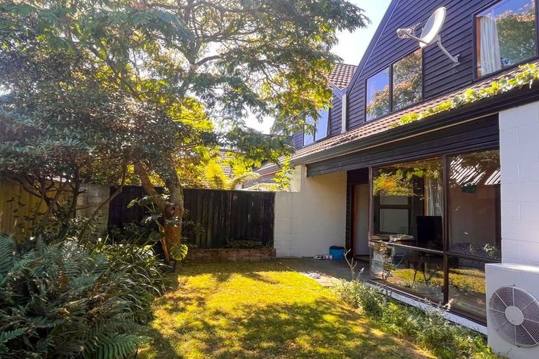 Photo of property in 3/27 Shrewsbury Street, Merivale, Christchurch, 8014