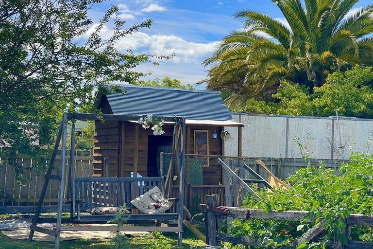 Photo of property in 6 Mary Street, Waimate, 7924