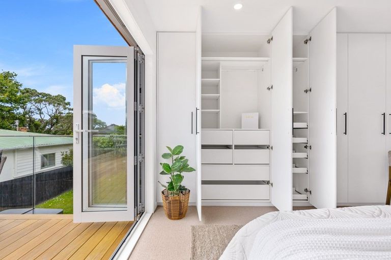 Photo of property in 1/363 Beach Road, Campbells Bay, Auckland, 0630