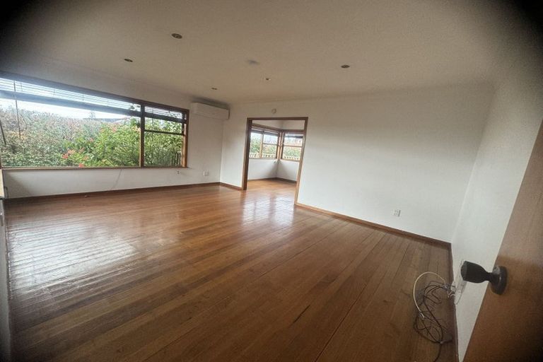 Photo of property in 8 Boyd Avenue, Mangere Bridge, Auckland, 2022