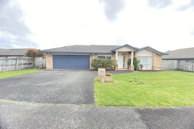Photo of property in 9 Caragh Place, East Tamaki, Auckland, 2016