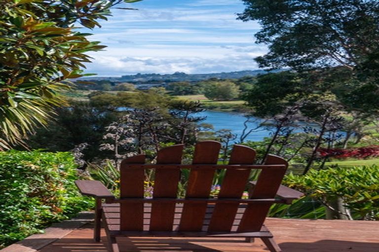 Photo of property in 86 Hindmarsh Drive, Rangatira Park, Taupo, 3330