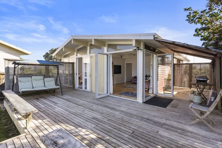 Photo of property in 4 Edgar Pearce Place, Howick, Auckland, 2014