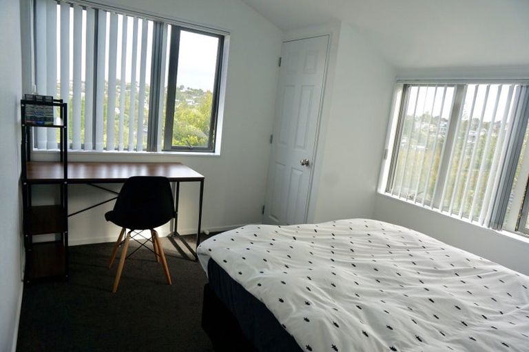 Photo of property in 74a Stanaway Street, Hillcrest, Auckland, 0627