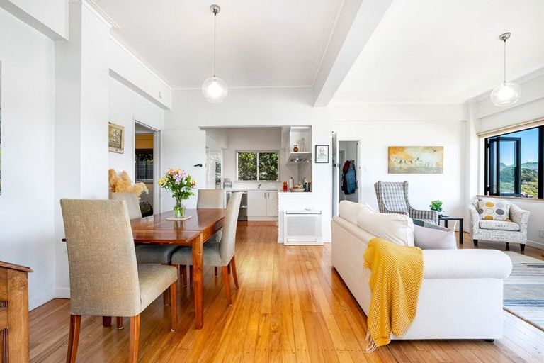 Photo of property in 40b The Crescent, Roseneath, Wellington, 6011