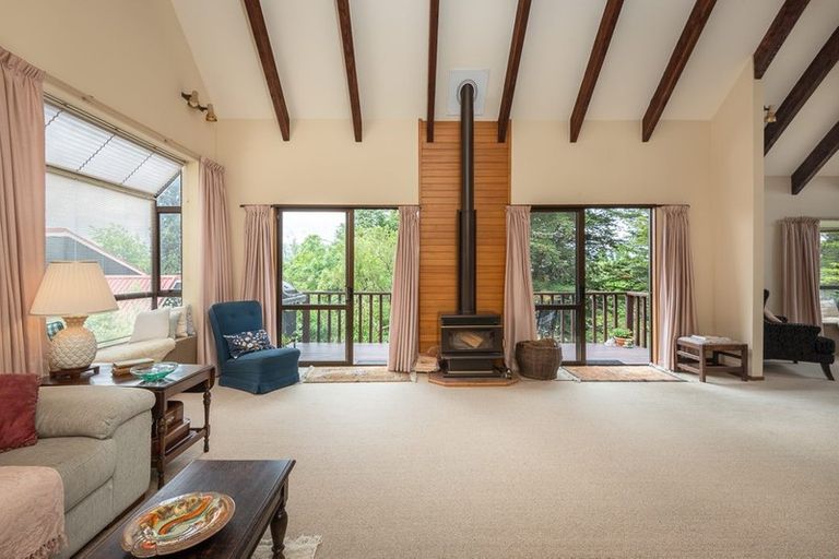 Photo of property in 17 Nehru Place, Cashmere, Christchurch, 8022