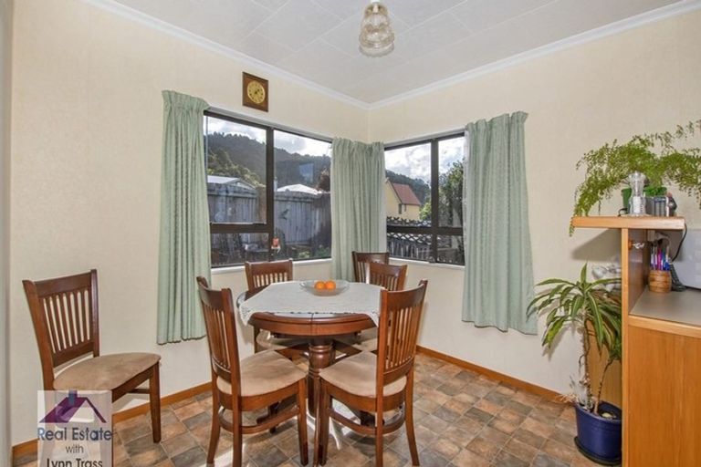 Photo of property in 2/329 Western Hills Drive, Avenues, Whangarei, 0110