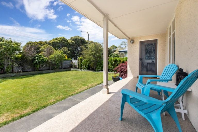Photo of property in 2 Riverbend Road, Onekawa, Napier, 4110