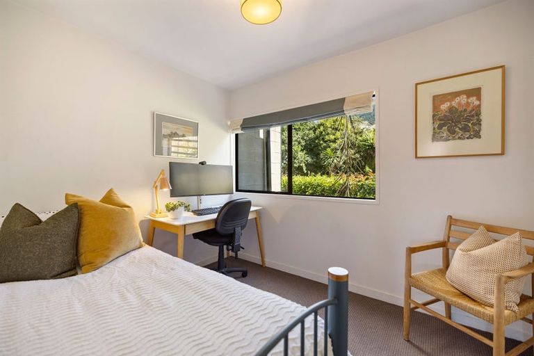 Photo of property in Alpine Meadows Apartments, 135w Fernhill Road, Fernhill, Queenstown, 9300