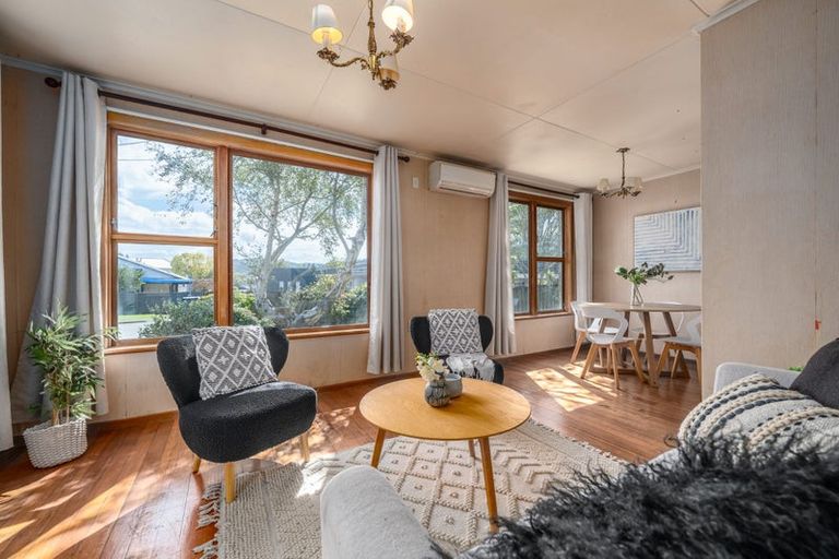 Photo of property in 6-8 Young Grove, Stokes Valley, Lower Hutt, 5019