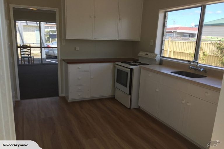 Photo of property in 79 Vogel Street, Roslyn, Palmerston North, 4414