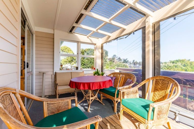 Photo of property in 14 Kelly Street, Baylys Beach, Dargaville, 0377