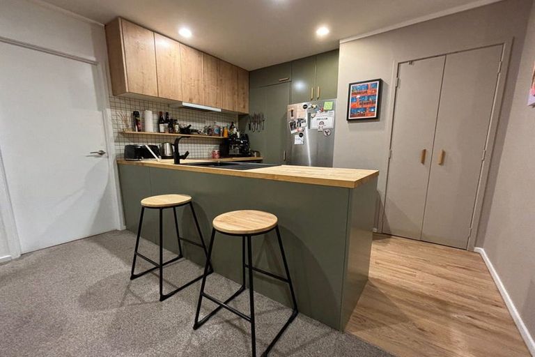 Photo of property in 325/26 Morningside Drive, Morningside, Auckland, 1025