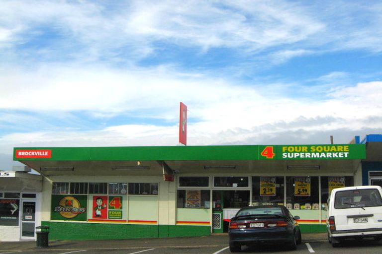 Photo of property in 271 Brockville Road, Brockville, Dunedin, 9011