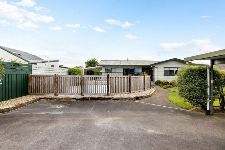 Photo of property in 67 Taylor Street, Cambridge, 3434