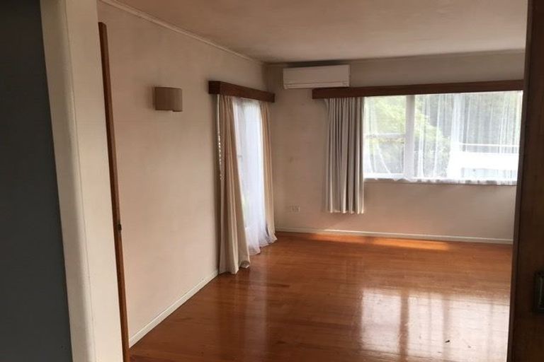 Photo of property in 1/20 O'donn Avenue, Beach Haven, Auckland, 0626