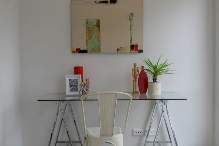 Photo of property in 11 Pepene Avenue, Takanini, 2112