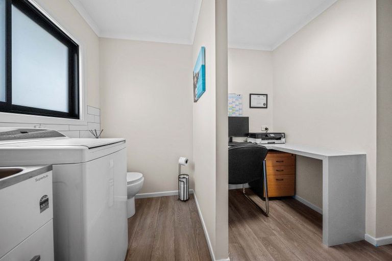 Photo of property in 25 Hillcrest Street, Solway, Masterton, 5810