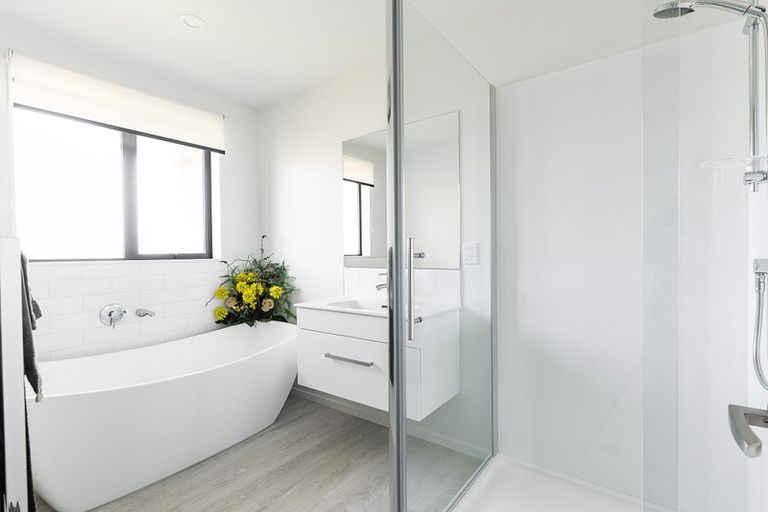 Photo of property in 10 Chandler Way, Rolleston, 7615