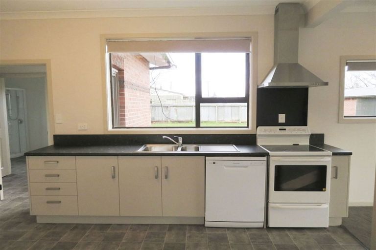 Photo of property in 65 Gorton Street, Gore, 9710