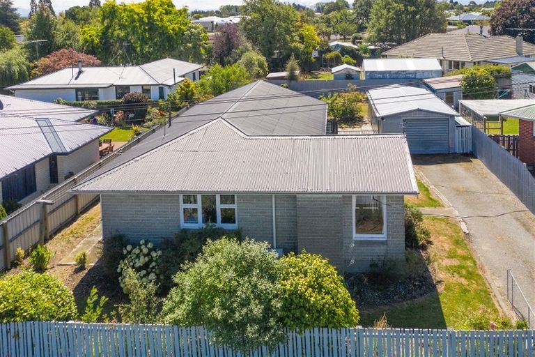 Photo of property in 48 Mcmurdo Street, Tinwald, Ashburton, 7700