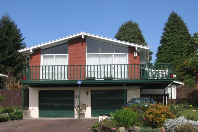 Photo of property in 37 Simmonds Crescent, Springfield, Rotorua, 3015