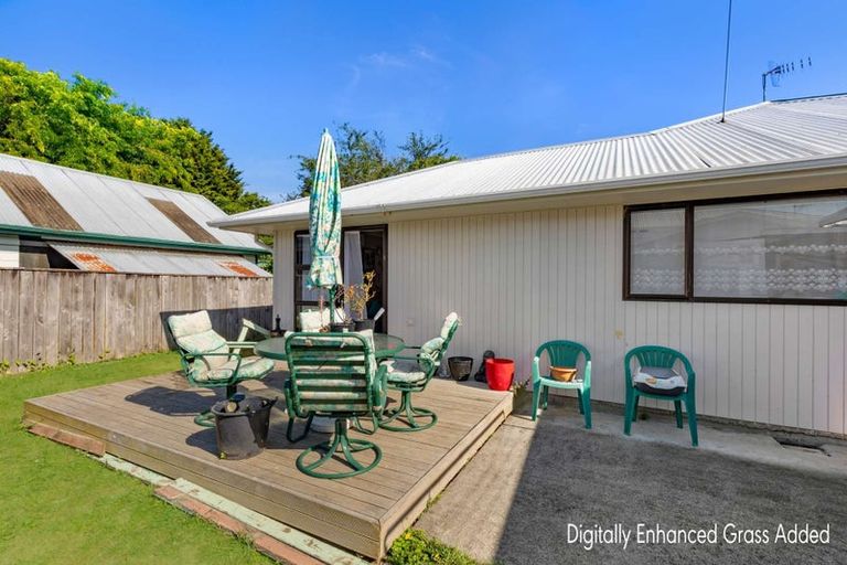 Photo of property in 9a Limbrick Street, Terrace End, Palmerston North, 4410