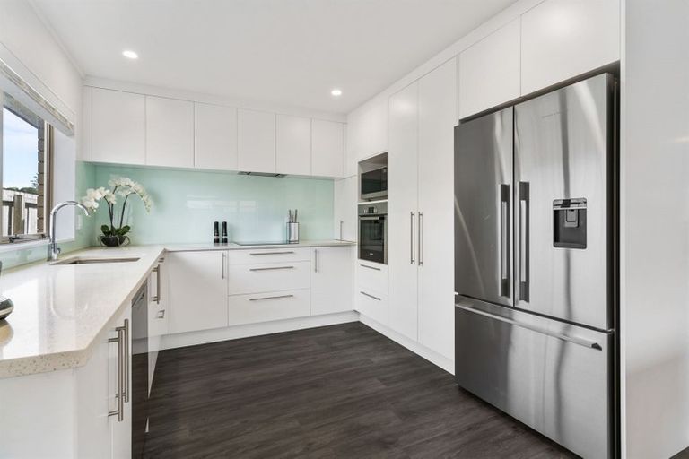 Photo of property in 16 Motutapu Avenue, Manly, Whangaparaoa, 0930