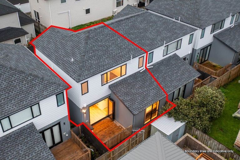 Photo of property in 25a Oteha Valley Road, Northcross, Auckland, 0632