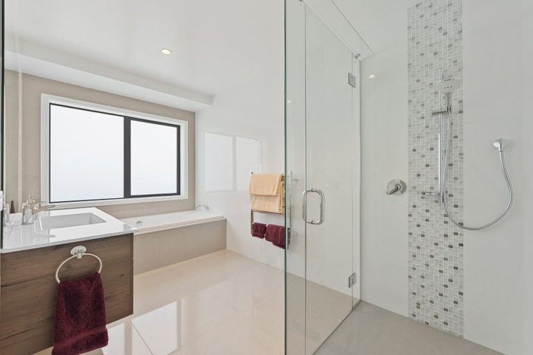 Photo of property in 50 William Andrew Road, Pukekohe, 2120