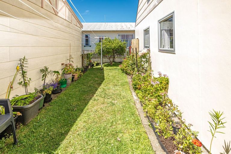 Photo of property in 6a Nikau Street, Tawhero, Whanganui, 4501