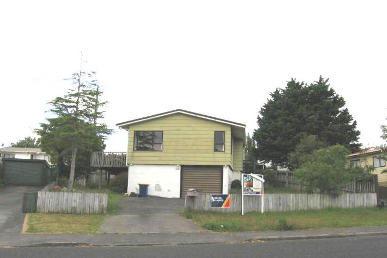 Photo of property in 9 Hale Crescent, Bayview, Auckland, 0629