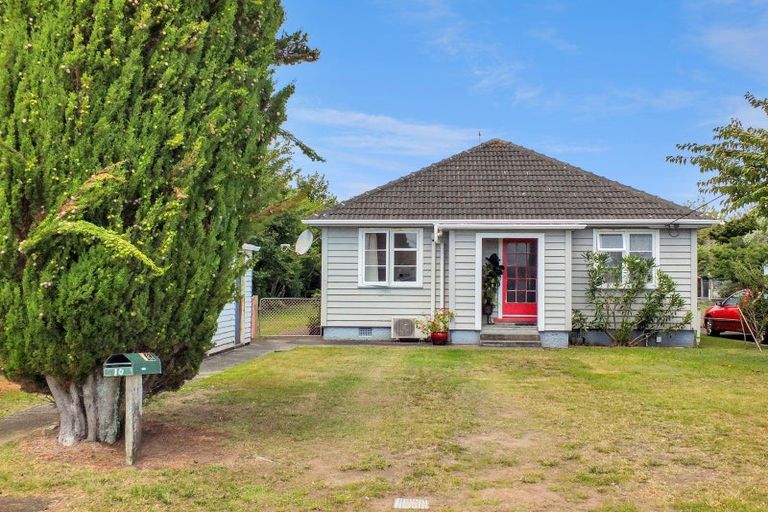 Photo of property in 10 Easton Street, Foxton, 4814