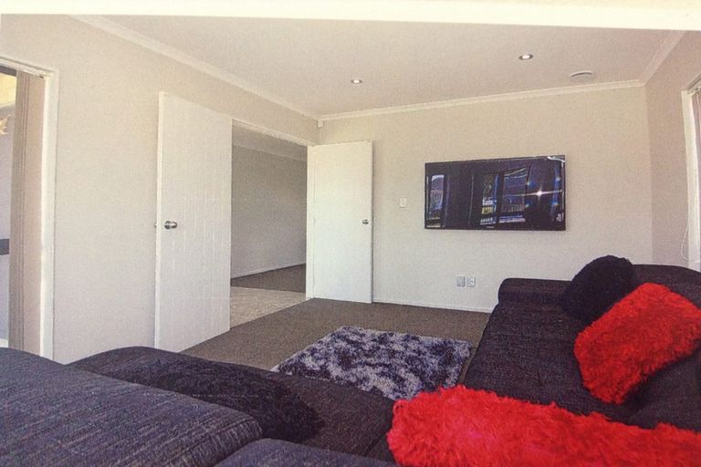 Photo of property in 73a Cornwall Road, Papatoetoe, Auckland, 2025