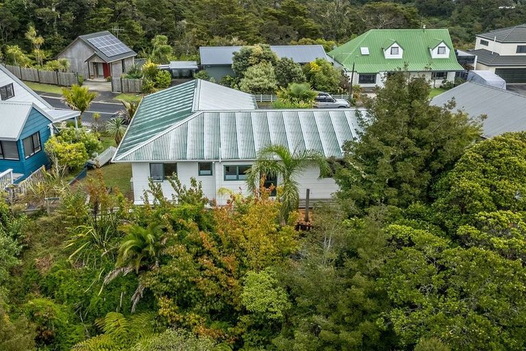 Photo of property in 112 Te Haumi Drive, Paihia, 0200