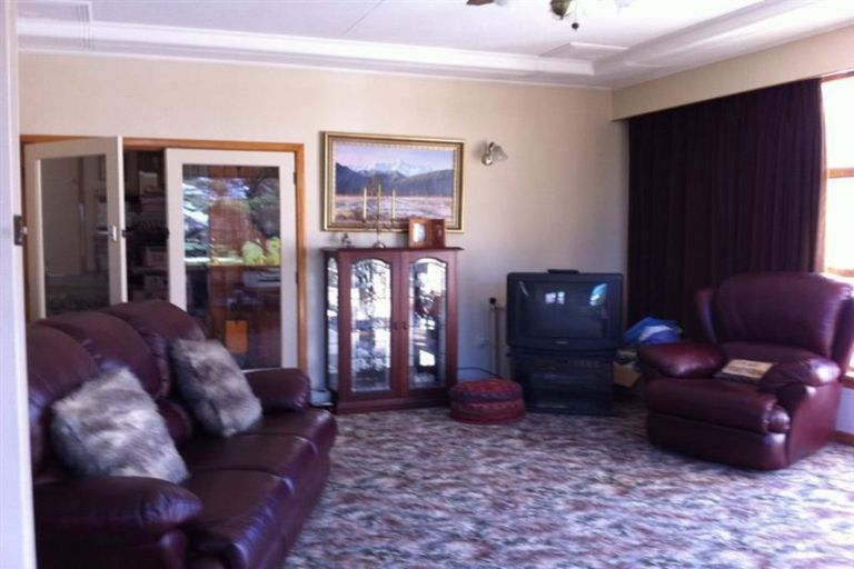 Photo of property in 12 Exmouth Street, Waverley, Invercargill, 9810