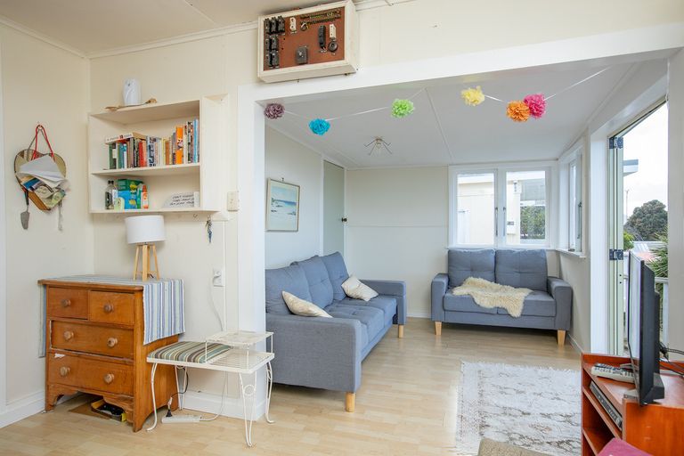 Photo of property in 1 Sandy Bay Drive, Mataikona, Tinui, 5889