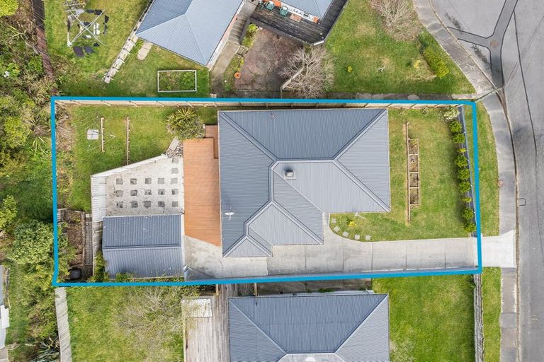 Photo of property in 73 Petrie Street, Wainuiomata, Lower Hutt, 5014