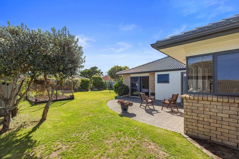 Photo of property in 23 Olympus Grove, Papamoa Beach, Papamoa, 3118