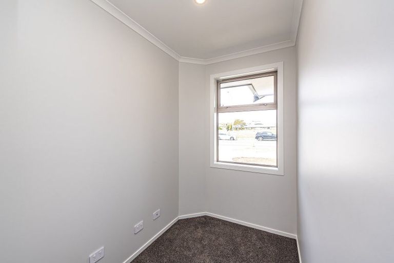 Photo of property in 156 Fitzherbert Avenue, Castlecliff, Whanganui, 4501