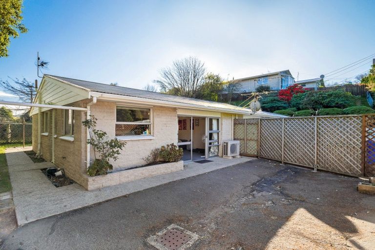 Photo of property in 2a Runciman Street, Green Island, Dunedin, 9018