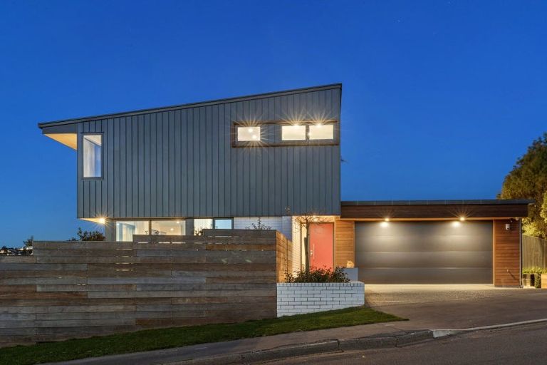 Photo of property in 63 Ravensdale Rise, Westmorland, Christchurch, 8025