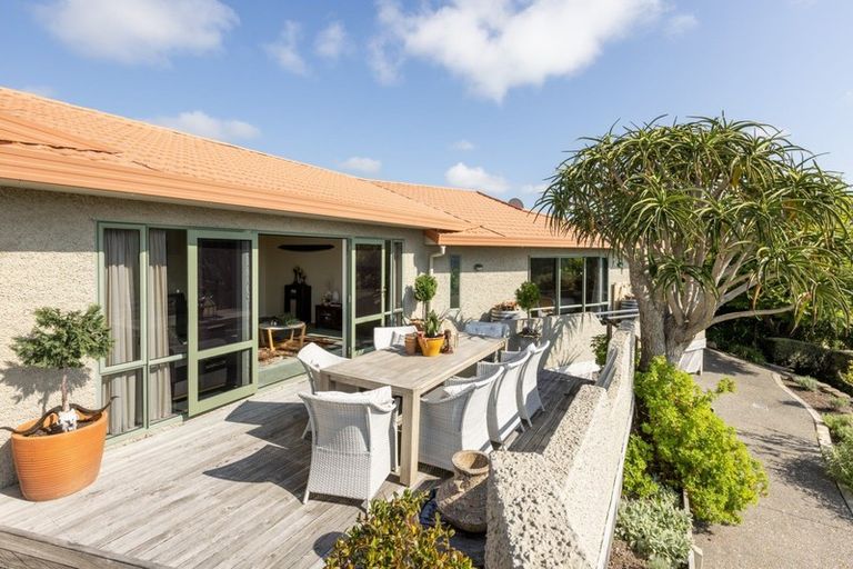 Photo of property in 87 Hill Road, Bay View, Napier, 4182