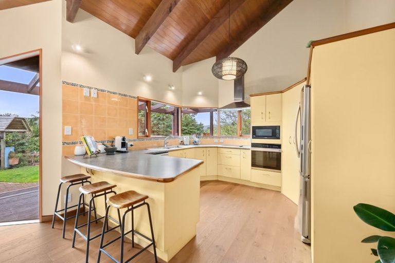 Photo of property in 3 Roseveare Grove, Te Marua, Upper Hutt, 5018