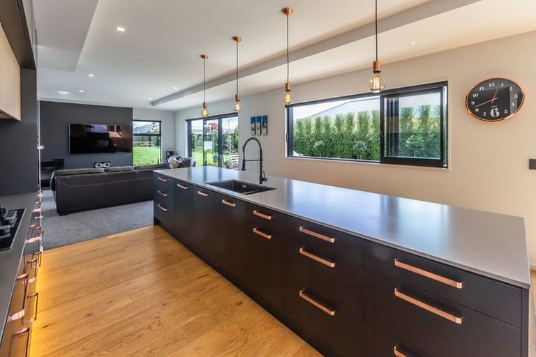 Photo of property in 25 Fairmont Rise, West Melton, 7618