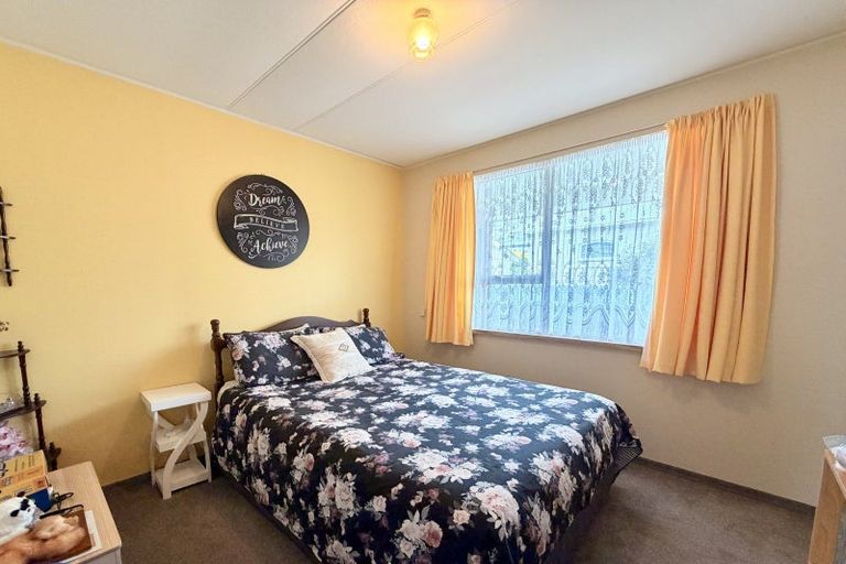 Photo of property in 24 Witham Street, Oamaru North, Oamaru, 9400